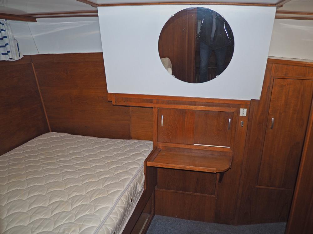 Aft cabin, Accommodation